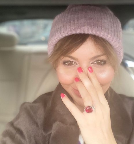 Экс-супруга Андрея Аршавина борется за свое лицо