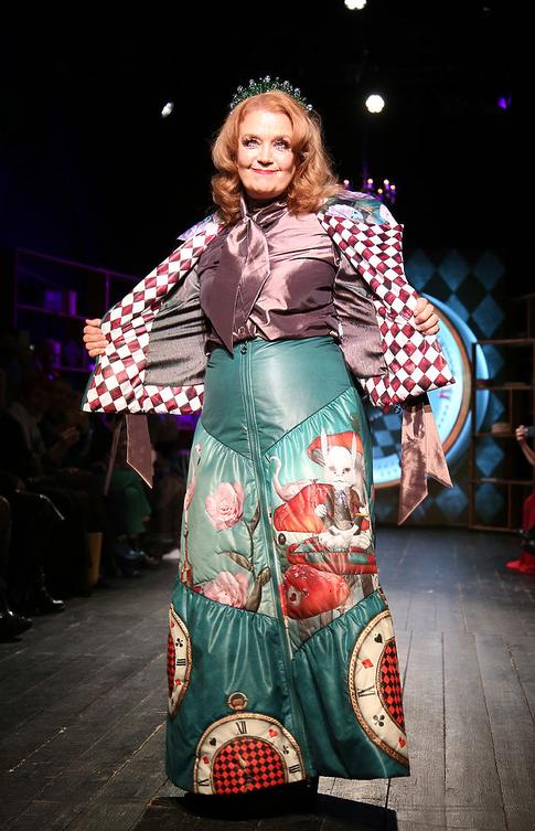 Ирина Алферова стала манекенщицей за две недели до юбилея: «Я ничего никогда не праздную»