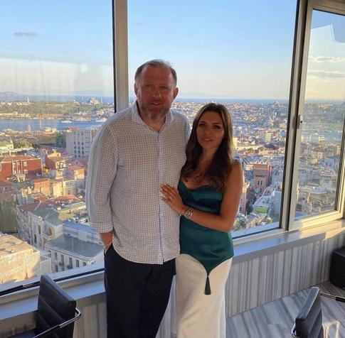 Молодая жена Ивлева показала первое фото со свадьбы