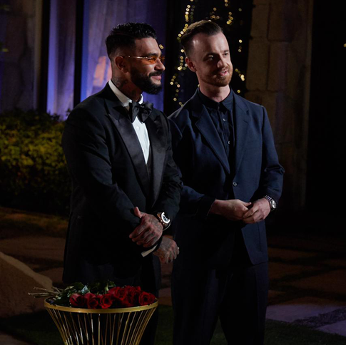 Михаил Белянин заменит заболевшего COVID−19 ведущего «Холостяка»