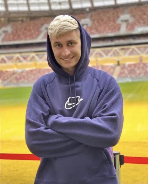 Давид Мануякян выплатил миллионный долг