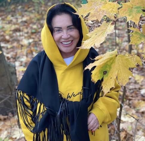 Надежда Бабкина прокомментировала слухи о расставании с молодым возлюбленным