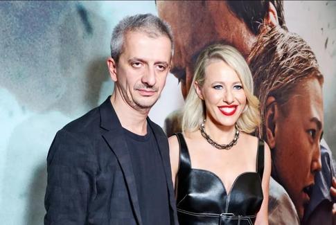 Стали известны заработки Ксении Собчак и Константина Богомолова