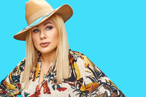 Ева Польна: «Жизнь научила меня очень реально смотреть на мир»