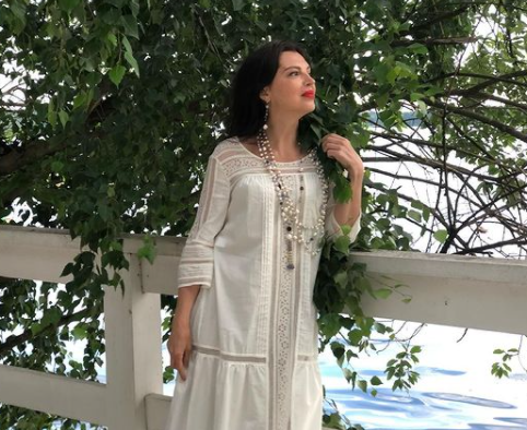 Алиса Толкачева: «Я забочусь о клумбах во дворах»