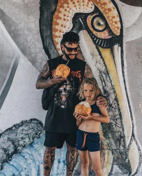 «Не хуже, чем у Кати?»: Тимати подарил дочери кольцо с крупным бриллиантом