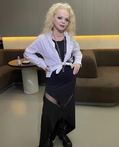 Лариса Долина опубликовала архивное видео с дочерью Аллы Пугачевой