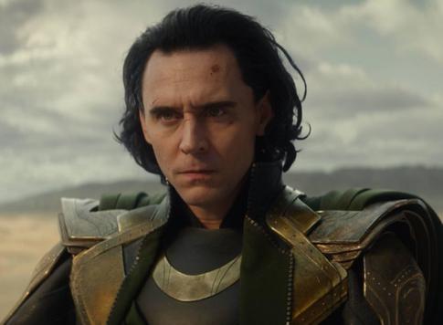 Звезда Marvel Том Хиддлстон впервые стал отцом