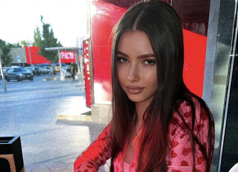 19-летняя звезда «Ворониных» ждет ребенка