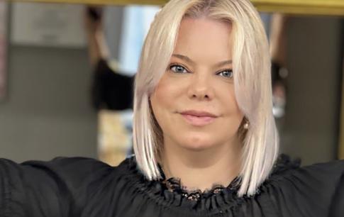 Сын Поплавской записал видеообращение из военной зоны: «Я на фоне хромакея»