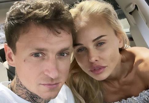 Жена Мамаева впервые показала лицо грудного сына