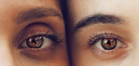 3 привычки, которые быстро испортят зрение