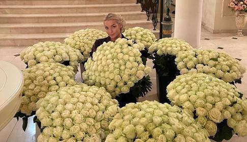 Волочкова сообщила о тайной помолвке