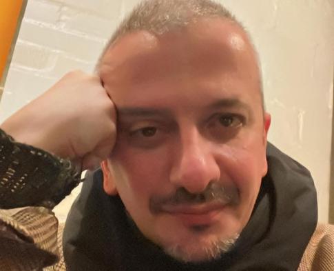 Богомолов ответил на вопрос об отъезде из России: «Я устал»