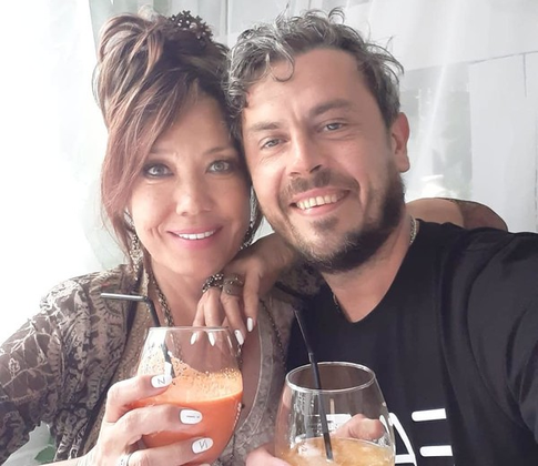 «Венчания не будет»: Азиза рассталась с молодым мужем