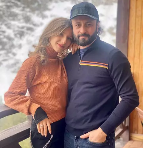 История любви Авербуха и Арзамасовой: знакомство в 15, тайная свадьба и планы на многодетность