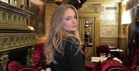 Дочь Дмитрия Пескова выходит замуж за чеченского бизнесмена