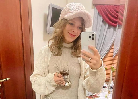 Лиза Арзамасова ответила на слухи о второй беременности: «Сколько Бог даст!»