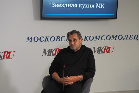 Александр Домогаров: «Я не смотрю на декольте!»