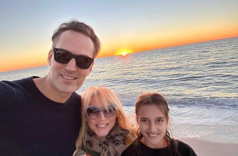 Переехали с концами: как живет Орбакайте с семьей в США