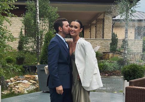 Появились первые кадры со свадьбы Максима Ковтуна и Евгении Левановой