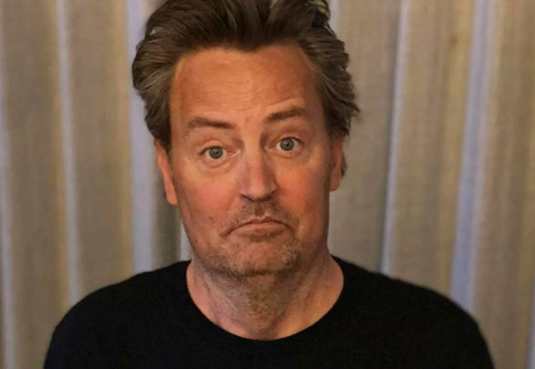 «Он причинял такую боль»: бывшая невеста раскрыла неприятную правду о Мэттью Перри