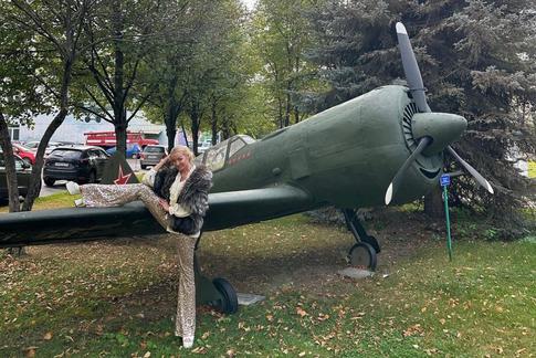 «Убери ноги с памяти героям»: подписчики Волочковой требуют призвать ее к ответственности