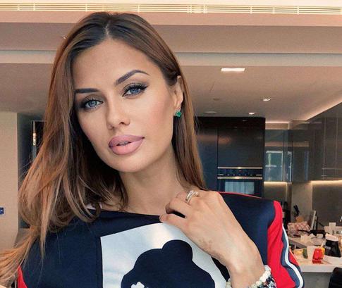 Боня извинилась перед Бузовой: «Весь день сегодня умирала с похмелья»