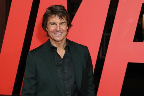 «Раскрывай кошелек»: бывший муж новой девушки Тома Круза предупредил актера о ее запросах