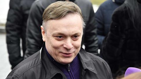 Разин пригрозил судом продюсерам сериала «Слово пацана» и вдове Шатунова