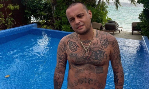 Гуфа избили в Таиланде на фоне скандала с бывшей женой: подробности