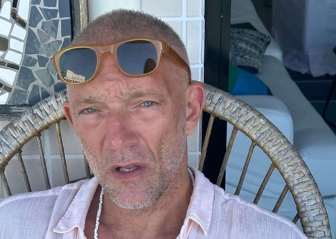 57-летний Венсан Кассель старается держать форму рядом с молодой возлюбленной