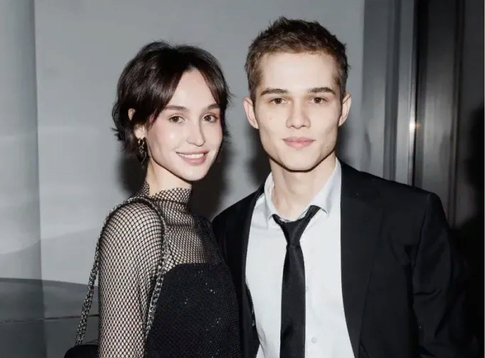 «Найдет потом красивую»: поклонницы травят жену звезды «Слова пацана» Минекаева