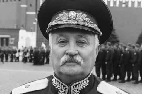 Умер легендарный «Батяня-комбат» из хита «Любэ»