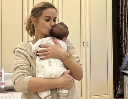 Орлова пожаловалась на сильные боли после родов