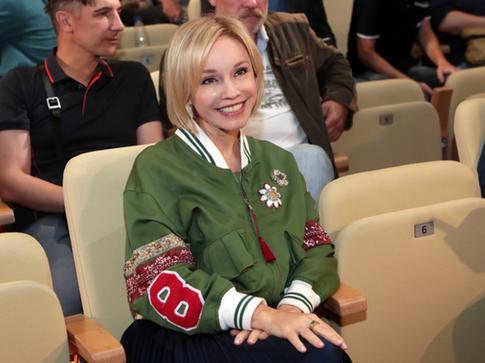 Зудина прокомментировала слова Назарова о покойном Табакове: «Хочется отмыться»