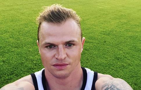 Дмитрий Тарасов снова пытается продать дом, который купил с Бузовой