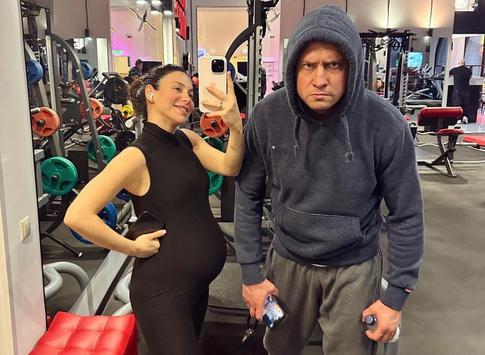 Зепюр Брутян показала романтический сюрприз от Прилучного