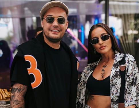 Экс-супруга Гуфа обратилась к нему: «После всего, что мы пережили с дочкой за последние два месяца, нам никто не нужен. Помогите себе!»