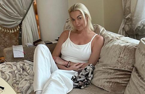 Пользователи Сети раскритиковали снимок Волочковой из бани: «Сплошная антисанитария»