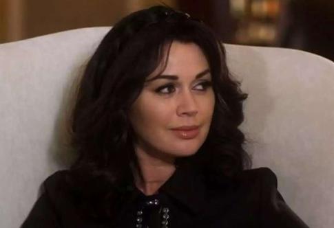 На тяжелобольную Заворотнюк завели дело