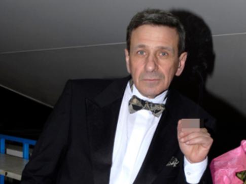 Публика осуждает Бориса Смолкина за поведение его сына: «Воспитал предателя»