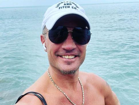 Психолог объяснила повышенную активность в соцсетях фигуриста Костомарова