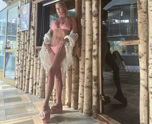 «МакSим, захвати в рехаб Волочкову, тупицу эту!»: Алена Блин набросилась на балерину