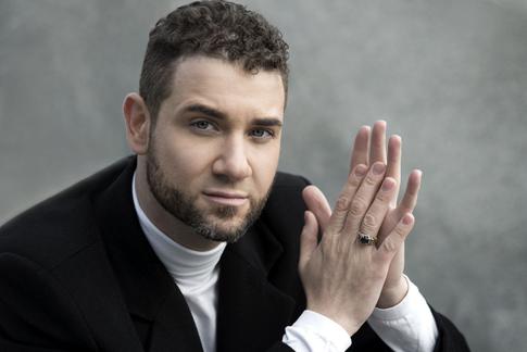 Как развить харизму: действенные упражнения от профессионала