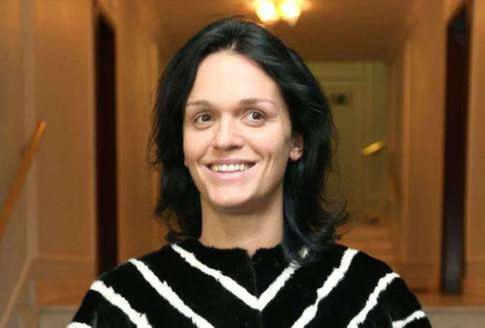 Певица Слава призналась в алкоголизме: «Я пьющая женщина»