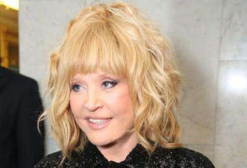 Помощница Пугачевой прокомментировала информацию о ее возвращении в Россию