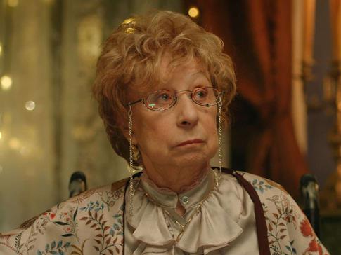 Лия Ахеджакова произнесла трогательную речь на похоронах Ясуловича