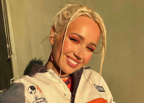 Клава Кока заявила, что нашла свою любовь