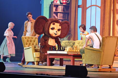 День рождения Чебурашки и рояль в кустах: как провести последние дни лета с пользой и удовольствием